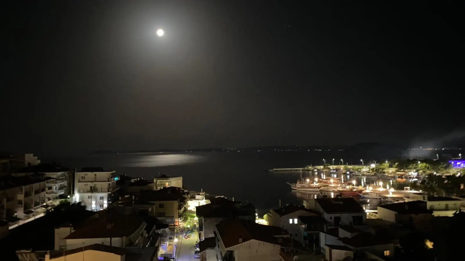Βalcony View Μarmaras Apartment Neos Marmaras