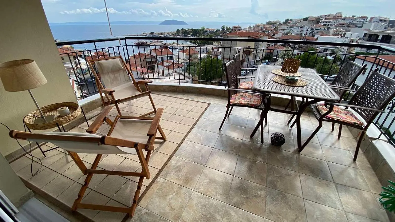 Βalcony View Μarmaras Apartment Neos Marmaras