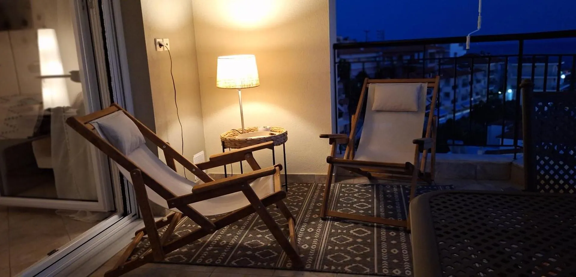 Βalcony View Μarmaras Apartment Neos Marmaras